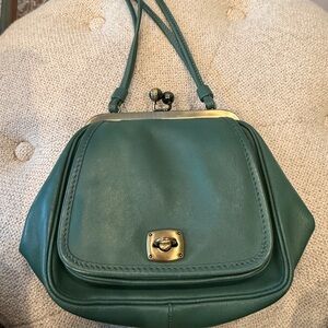 Elegant Green Leather Women's Bag